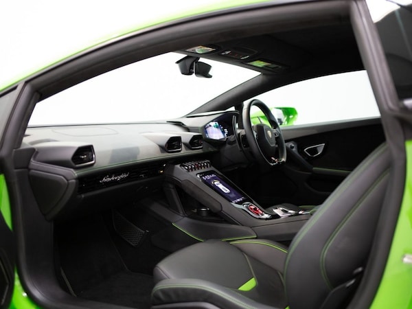 Used Lamborghini Huracan 2022 for sale - 75606996: Photo 24