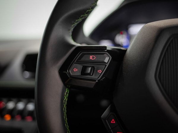 Used Lamborghini Huracan 2022 for sale - 75606996: Photo 28