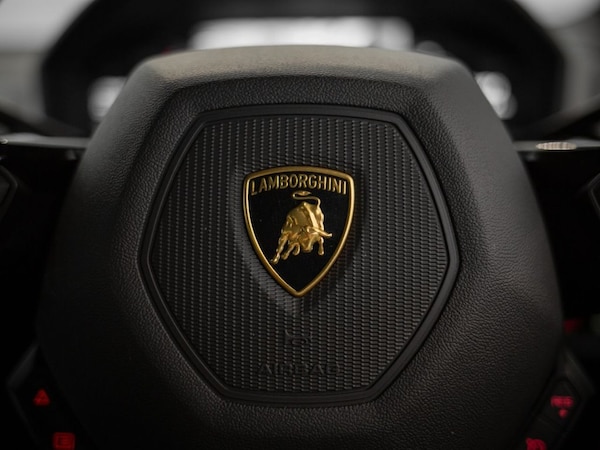 Used Lamborghini Huracan 2022 for sale - 75606996: Photo 33