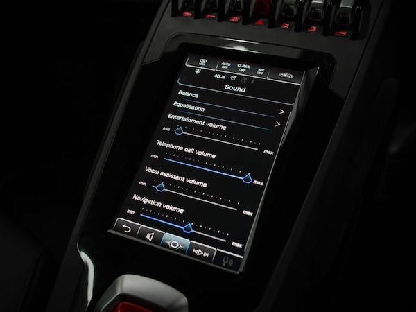 Used Lamborghini Huracan 2022 for sale - 75606996: Photo 48