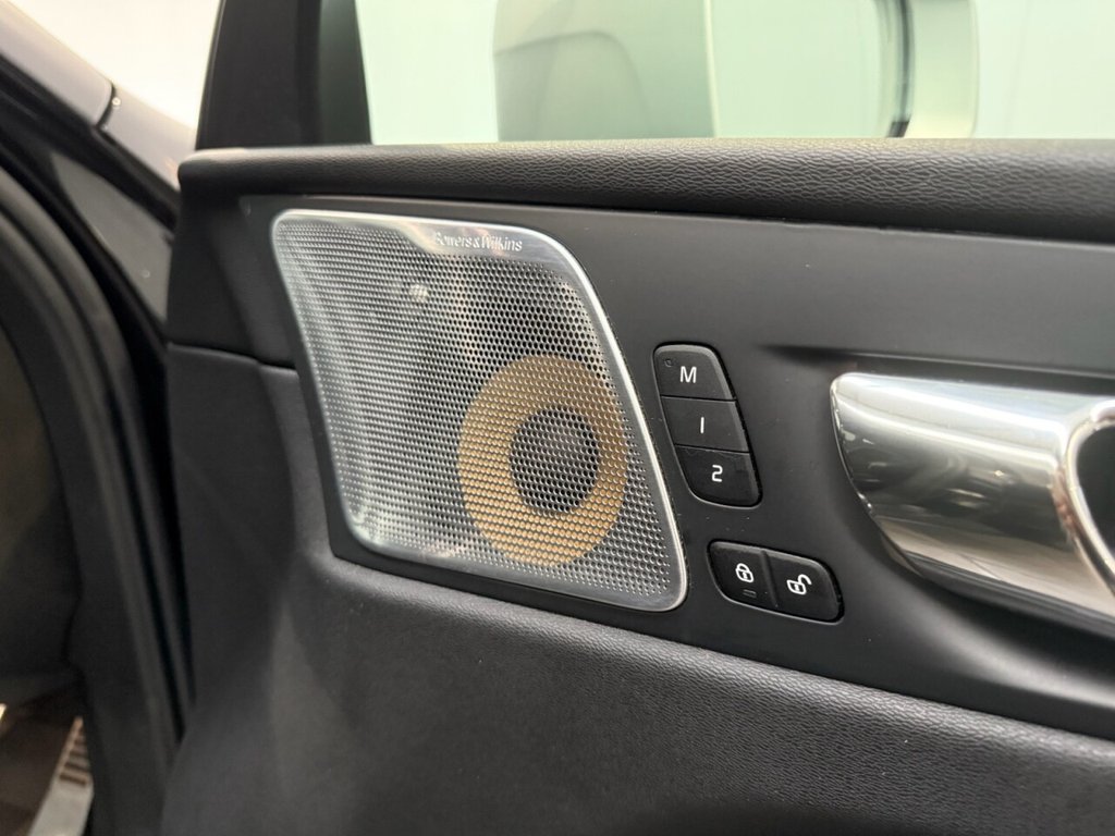 Used Volvo XC60 2017 for sale - 77507203: Photo 20