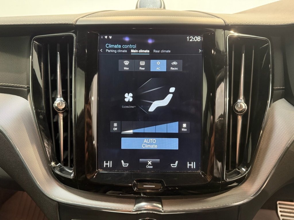 Used Volvo XC60 2017 for sale - 77507203: Photo 25