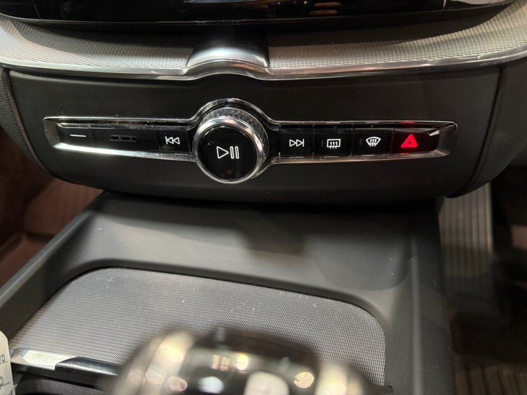 Used Volvo XC60 2017 for sale - 77507203: Photo 27