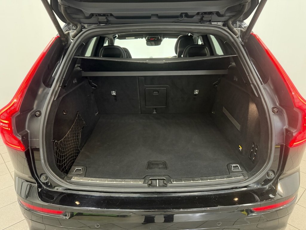 Used Volvo XC60 2017 for sale - 77507203: Photo 42