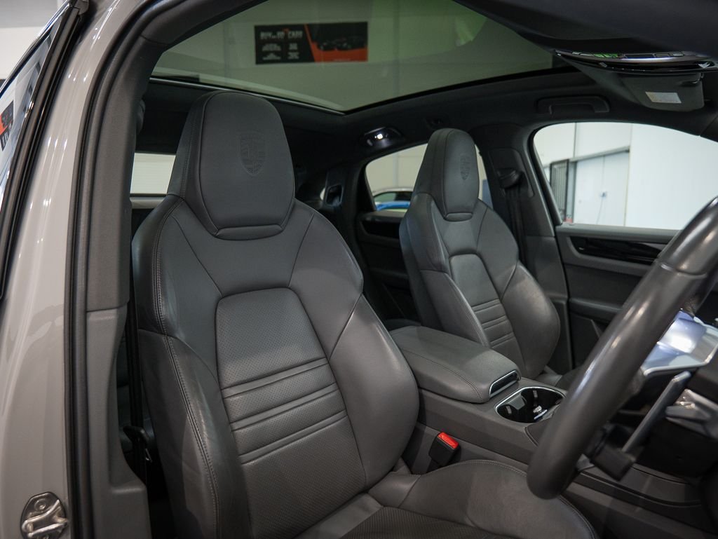 Used Porsche Cayenne 2022 for sale - 76454383: Photo 31