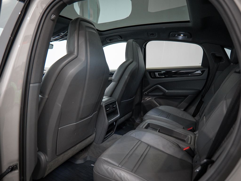 Used Porsche Cayenne 2022 for sale - 76454383: Photo 36