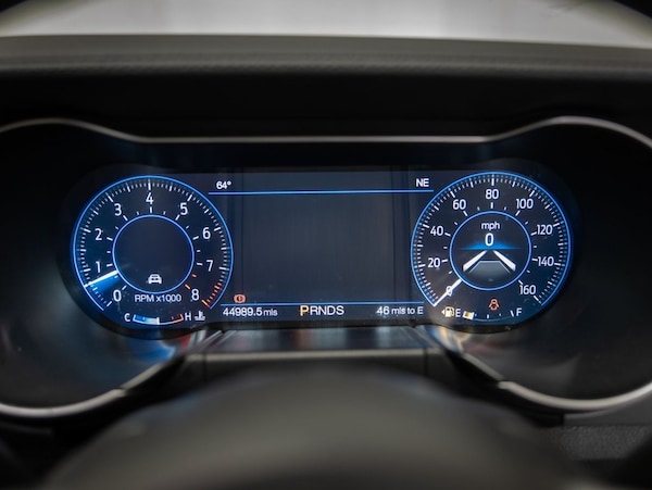 Used Ford Mustang 2018 for sale - 75739085: Photo 20