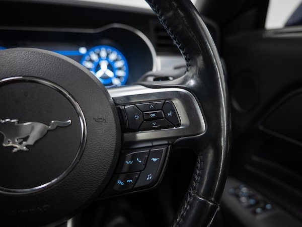 Used Ford Mustang 2018 for sale - 75739085: Photo 24