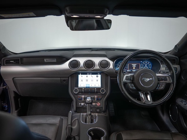Used Ford Mustang 2018 for sale - 75739085: Photo 2