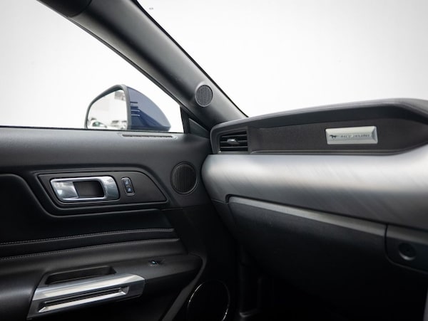 Used Ford Mustang 2018 for sale - 75739085: Photo 31