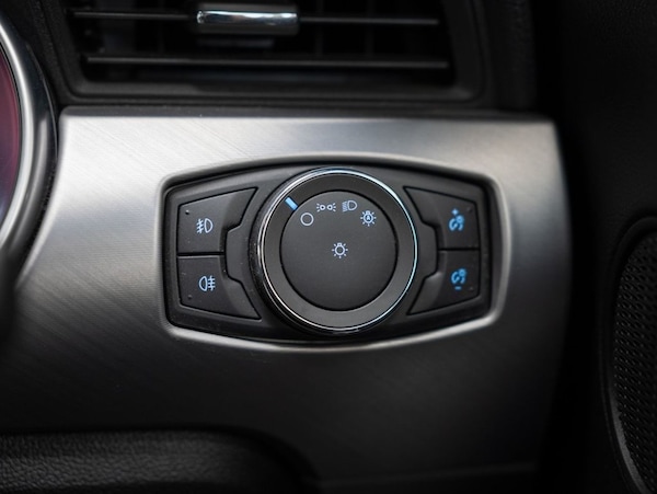 Used Ford Mustang 2018 for sale - 75739085: Photo 46