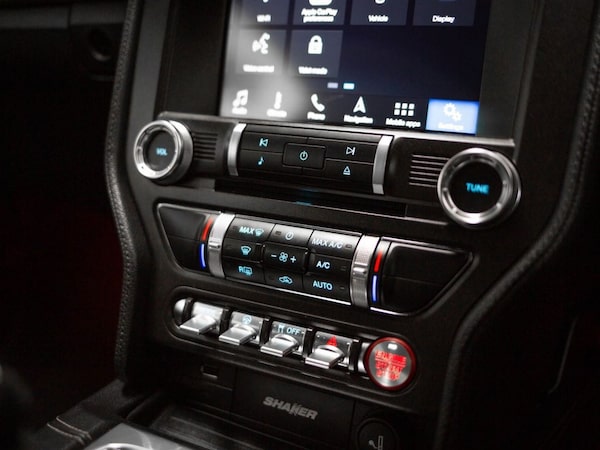Used Ford Mustang 2018 for sale - 76203290: Photo 26