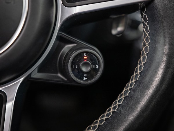 Used Porsche Macan 2020 for sale - 75456518: Photo 22