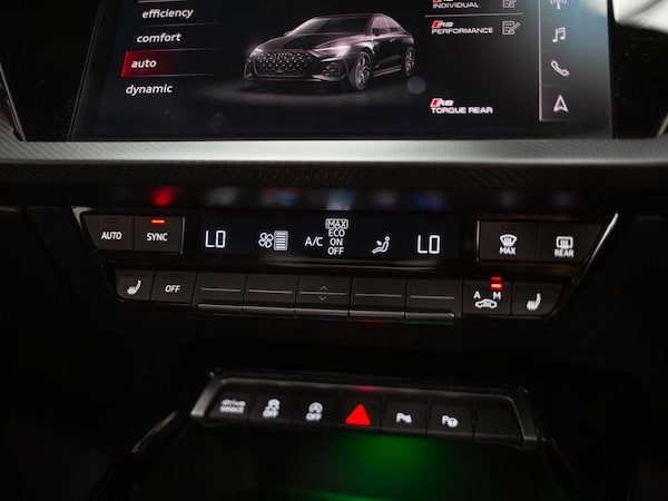 Used Audi RS3 2022 for sale - 75619931: Photo 32