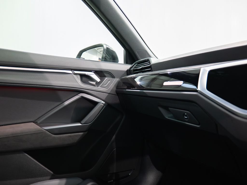 Used Audi RS Q3 2022 for sale - 76445724: Photo 31