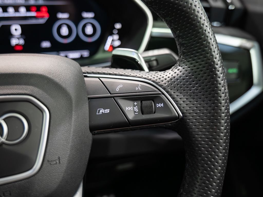 Used Audi RS Q3 2022 for sale - 76445724: Photo 33