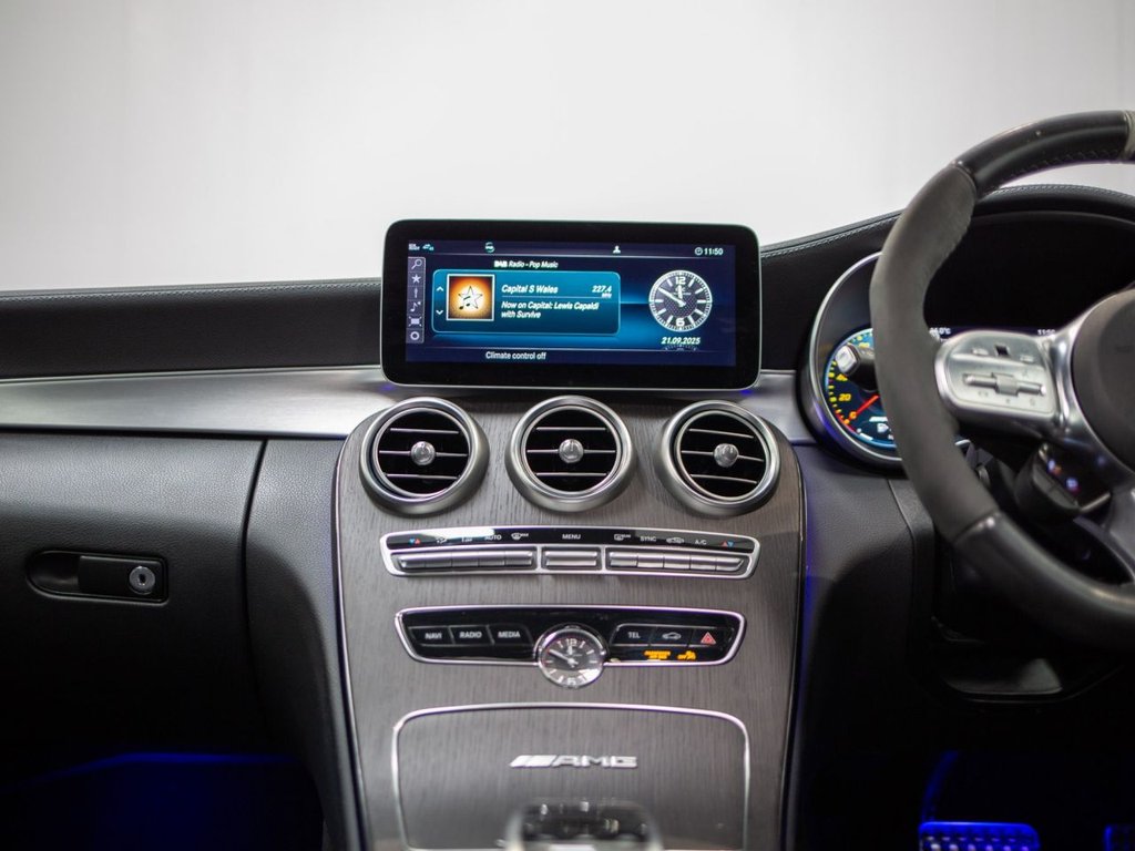 Used Mercedes-Benz C Class 2020 for sale - 76068260: Photo 13