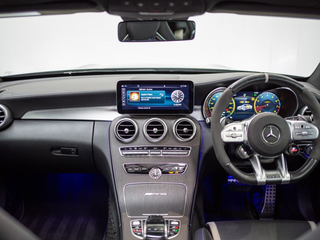 Used Mercedes-Benz C Class 2020 for sale - 76068260: Photo 4