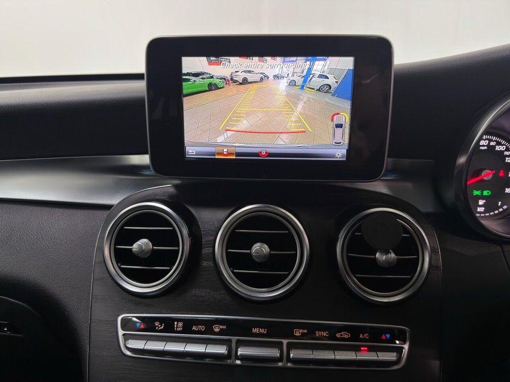 Used Mercedes-Benz GLC 2018 for sale - 77328405: Photo 11