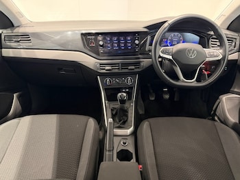 Used Volkswagen Polo 2023 for sale - 78096412: Photo