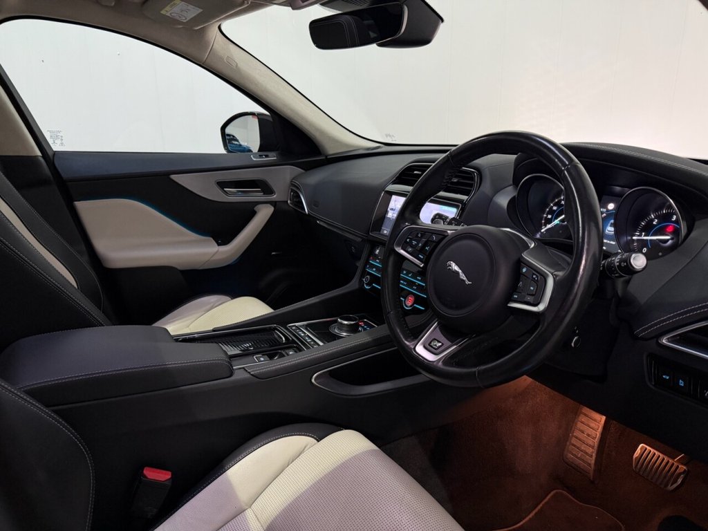 Used Jaguar F-Pace 2020 for sale - 77451997: Photo 12
