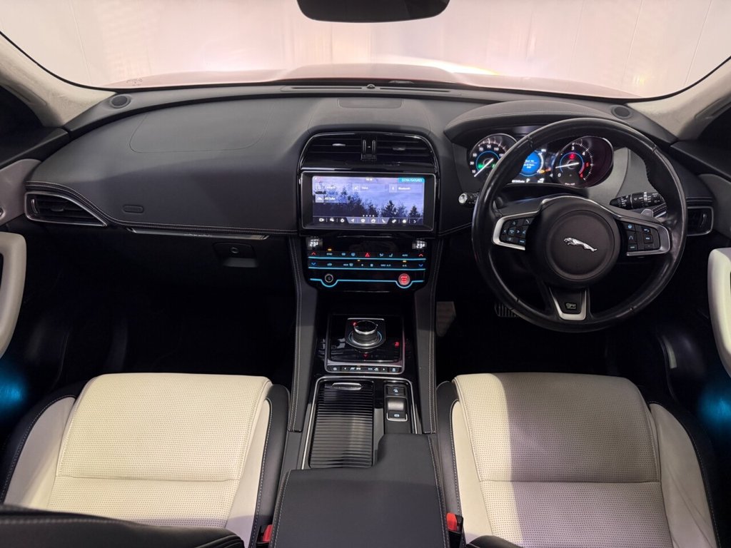 Used Jaguar F-Pace 2020 for sale - 77451997: Photo 2