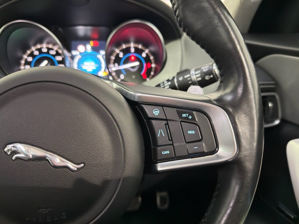 Used Jaguar F-Pace 2020 for sale - 77451997: Photo 23