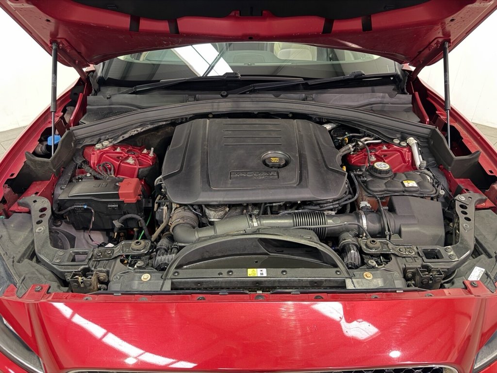 Used Jaguar F-Pace 2020 for sale - 77451997: Photo 38