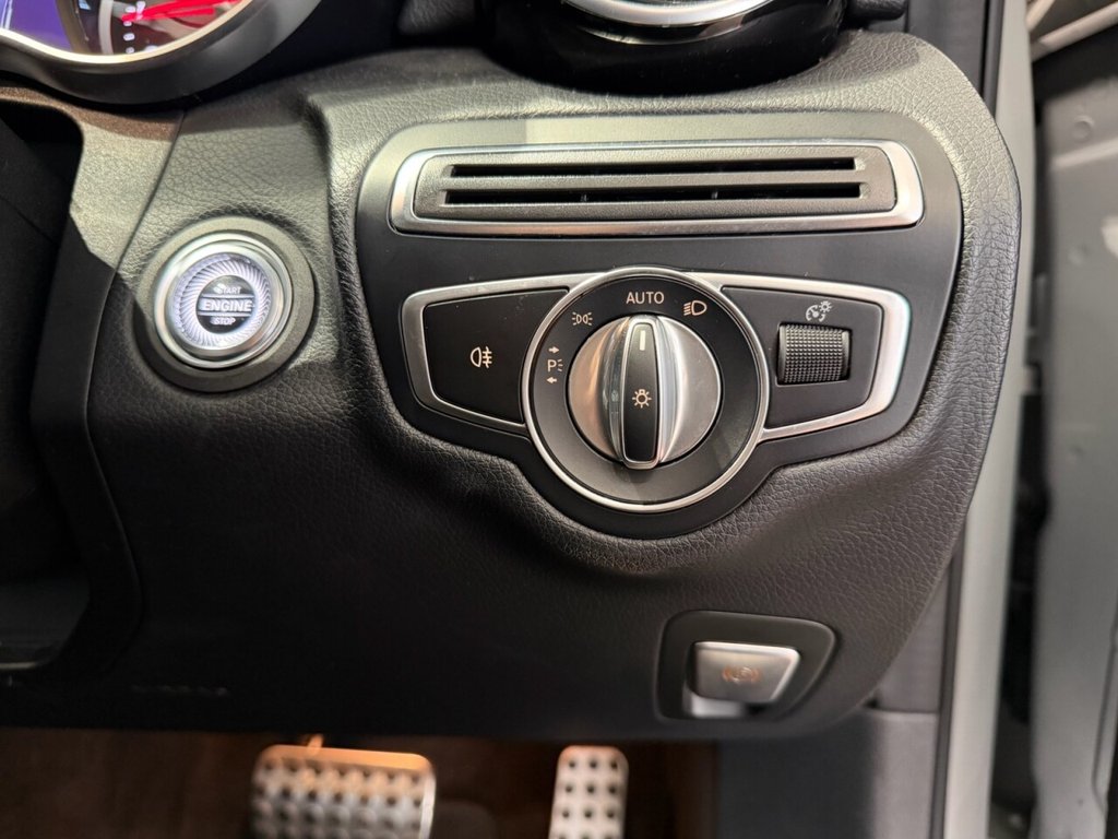 Used Mercedes-Benz C Class 2019 for sale - 77952621: Photo 28