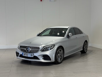 Used Mercedes-Benz C Class 2019 for sale - 77952621: Photo