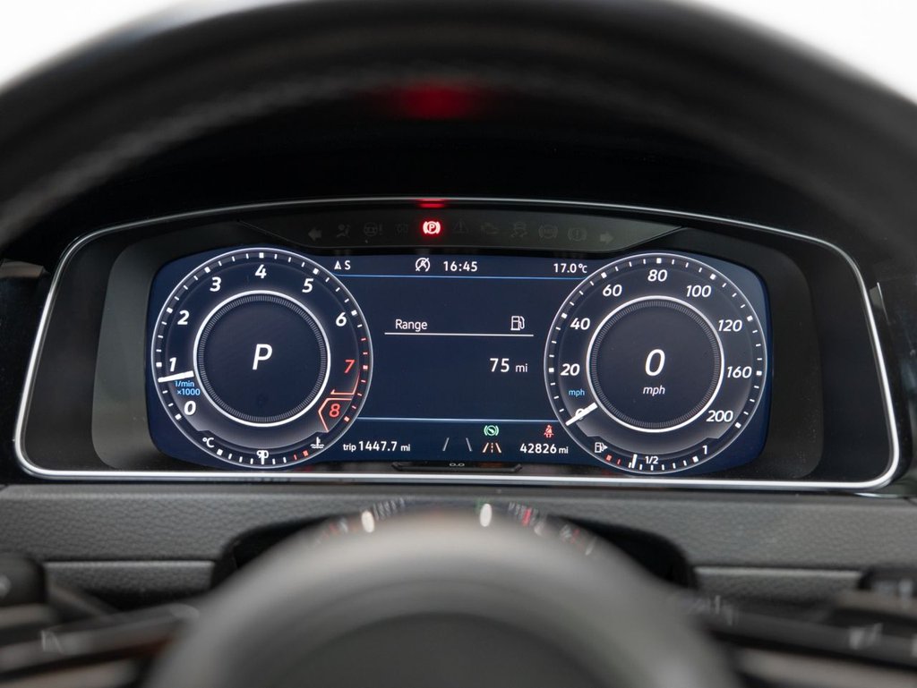 Used Volkswagen Golf 2020 for sale - 75924150: Photo 17