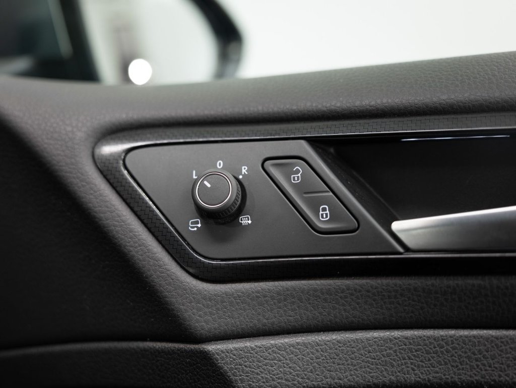 Used Volkswagen Golf 2020 for sale - 75924150: Photo 34