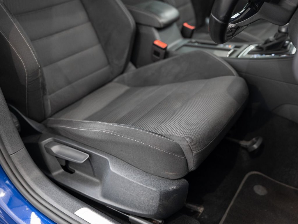 Used Volkswagen Golf 2020 for sale - 75924150: Photo 37