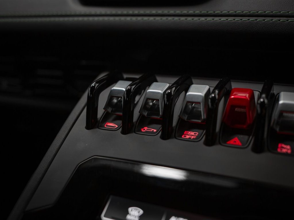 Used Lamborghini Huracan 2022 for sale - 76783399: Photo 40