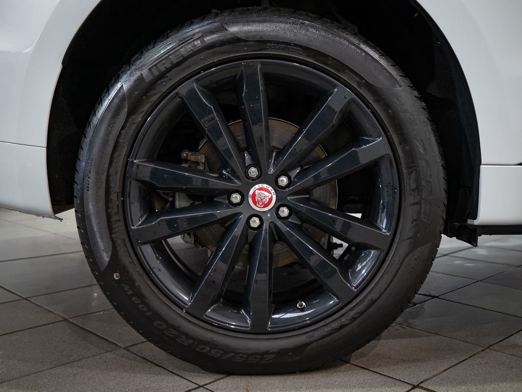 Used Jaguar F-Pace 2021 for sale - 76841449: Photo 14