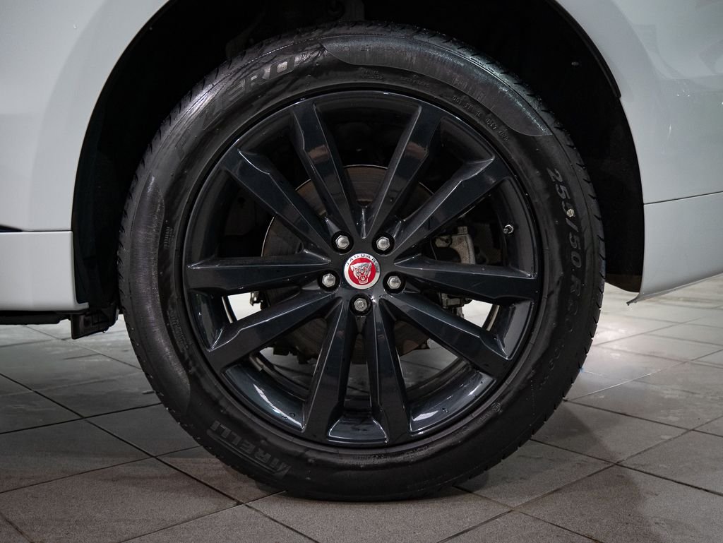 Used Jaguar F-Pace 2021 for sale - 76841449: Photo 15