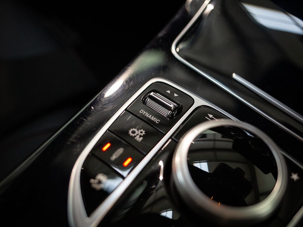 Used Mercedes-Benz GLC 2019 for sale - 76256649: Photo 30