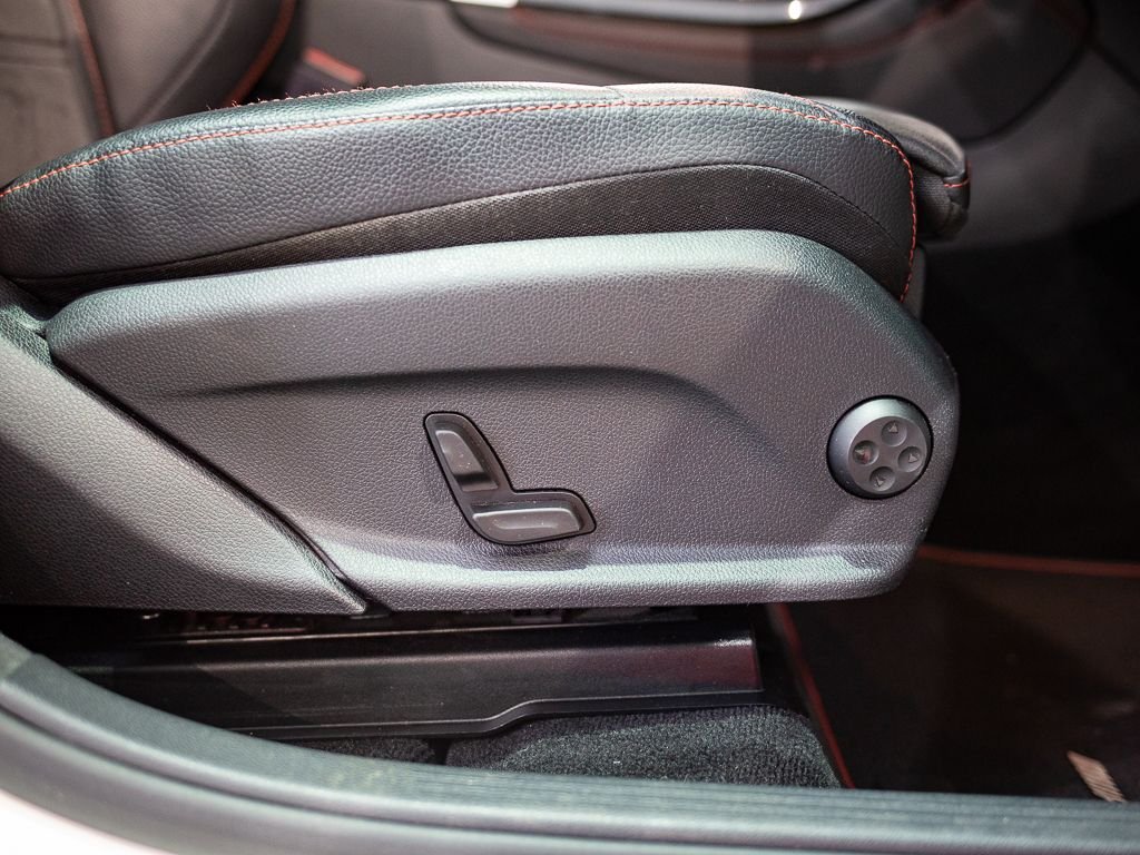 Used Mercedes-Benz GLC 2019 for sale - 76256649: Photo 36