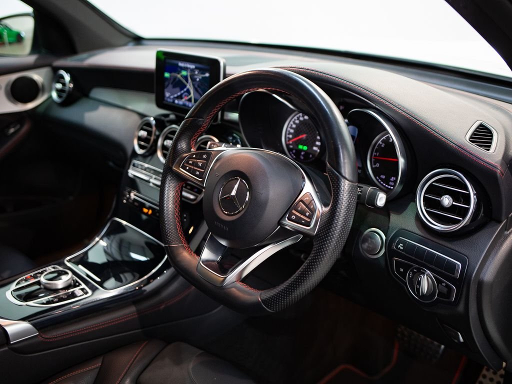 Used Mercedes-Benz GLC 2019 for sale - 76256649: Photo 37