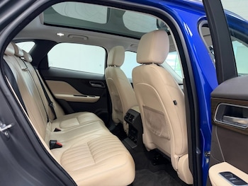 Used Jaguar F-Pace 2017 for sale - 79538732: Photo