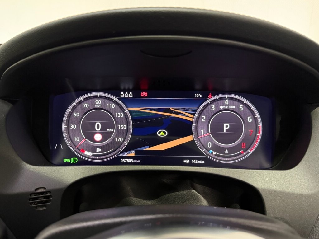 Used Jaguar F-Pace 2020 for sale - 77313406: Photo 2