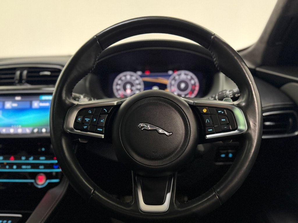 Used Jaguar F-Pace 2020 for sale - 77313406: Photo 29