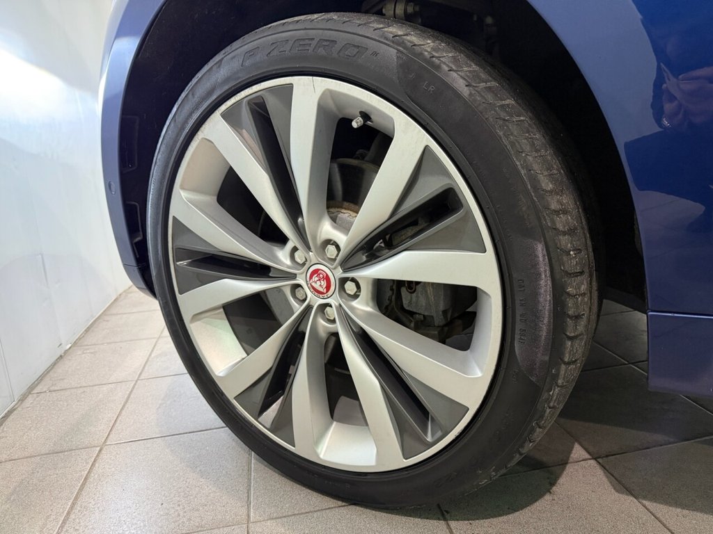 Used Jaguar F-Pace 2021 for sale - 77121873: Photo 14