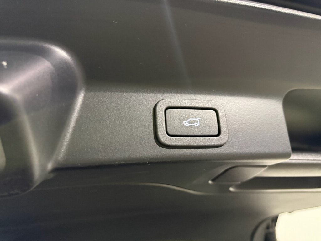 Used Jaguar F-Pace 2021 for sale - 77121873: Photo 24