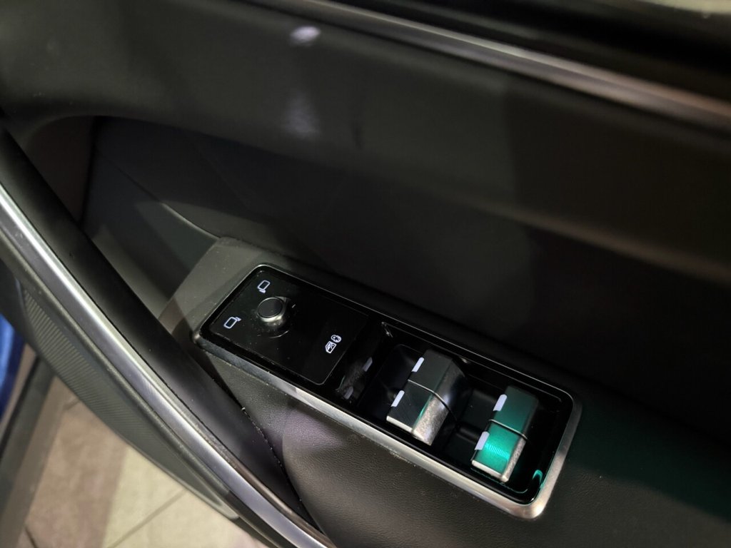 Used Jaguar F-Pace 2021 for sale - 77121873: Photo 33