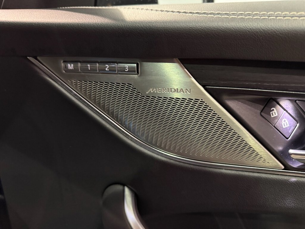 Used Jaguar F-Pace 2021 for sale - 77121873: Photo 34