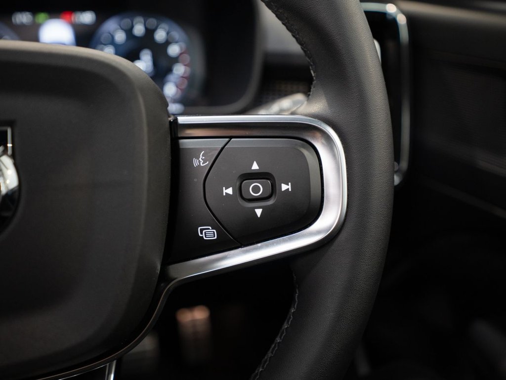 Used Volvo XC40 2022 for sale - 77165912: Photo 13