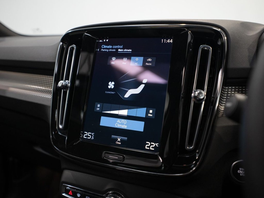 Used Volvo XC40 2022 for sale - 77165912: Photo 28