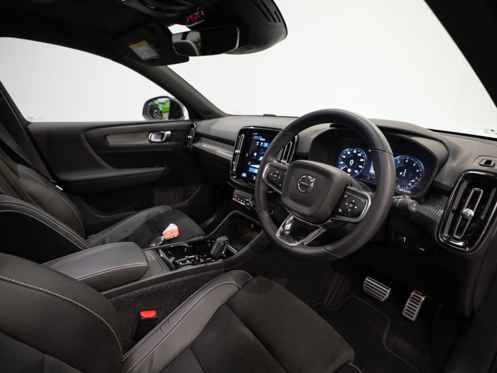 Used Volvo XC40 2022 for sale - 77165912: Photo 37