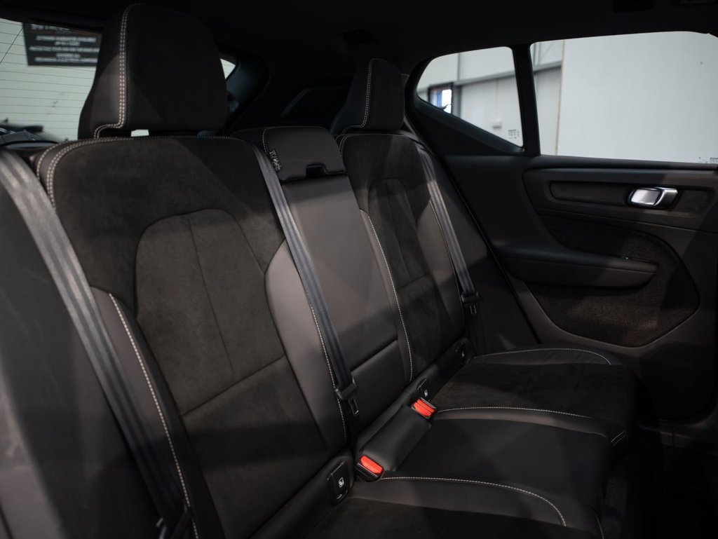 Used Volvo XC40 2022 for sale - 77165912: Photo 41